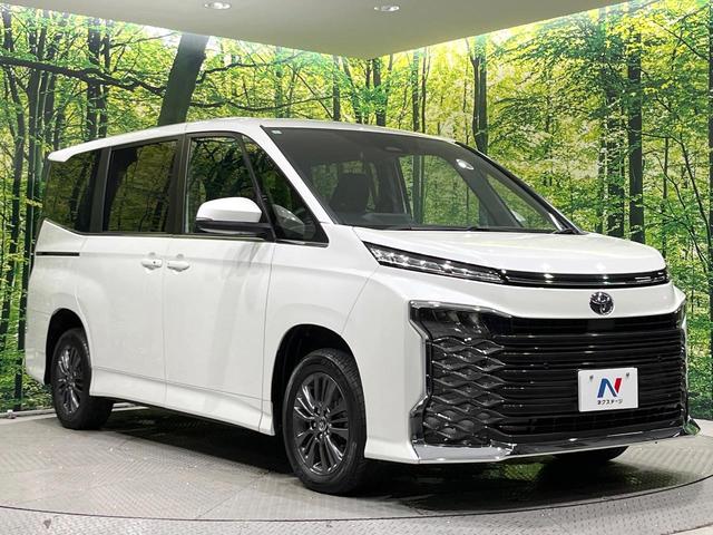 ヴォクシー Ｓ－Ｚ　４ＷＤ　両側電動ドア　バックカメラ　寒冷地仕様　プリクラッシュセーフティ　１００Ｖ電源　レーダークルーズ　禁煙車　ハーフレザーシート　前席シートヒーター　コーナーセンサー　スマートキー　ＬＥＤヘッド（17枚目）