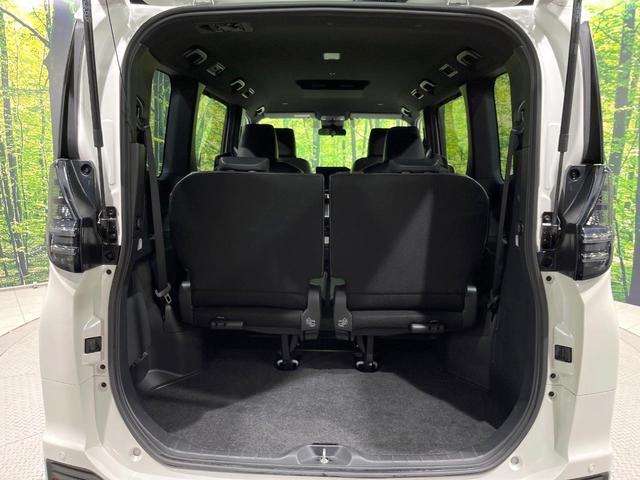 ヴォクシー Ｓ－Ｚ　４ＷＤ　両側電動ドア　バックカメラ　寒冷地仕様　プリクラッシュセーフティ　１００Ｖ電源　レーダークルーズ　禁煙車　ハーフレザーシート　前席シートヒーター　コーナーセンサー　スマートキー　ＬＥＤヘッド（49枚目）