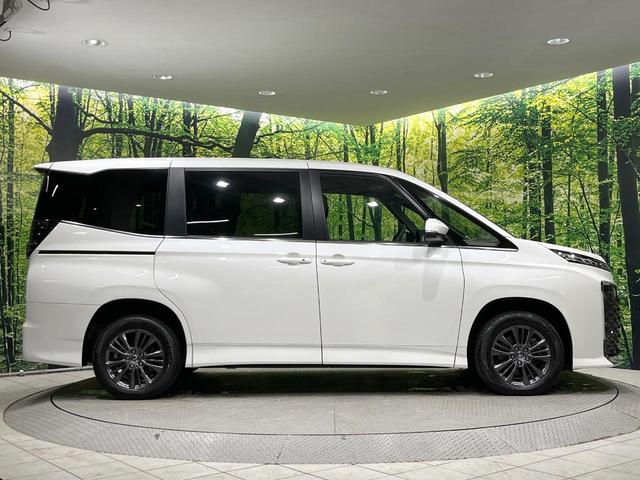 ヴォクシー Ｓ－Ｚ　４ＷＤ　両側電動ドア　バックカメラ　寒冷地仕様　プリクラッシュセーフティ　１００Ｖ電源　レーダークルーズ　禁煙車　ハーフレザーシート　前席シートヒーター　コーナーセンサー　スマートキー　ＬＥＤヘッド（56枚目）