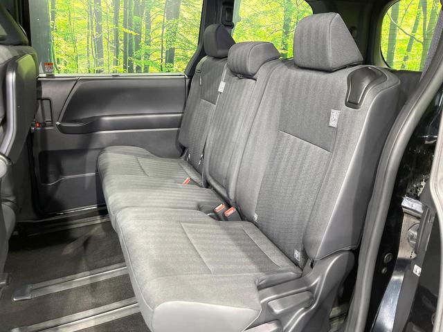 ヴォクシー S-G 4WD 禁煙車 10.5型純正ディスプレイオーディオ 両側電動スライド バックカメラ 寒冷地仕様 プリクラッシュセーフティ レーダークルーズ コーナーセンサー スマートキー LEDヘッド ETC(39枚目)