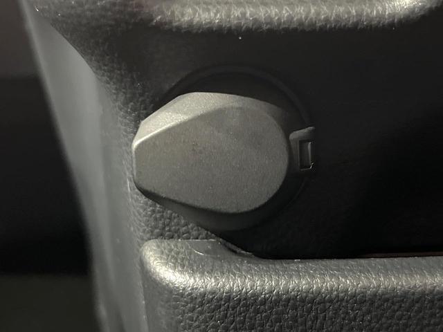 ヴォクシー S-G 4WD 禁煙車 10.5型純正ディスプレイオーディオ 両側電動スライド バックカメラ 寒冷地仕様 プリクラッシュセーフティ レーダークルーズ コーナーセンサー スマートキー LEDヘッド ETC(55枚目)