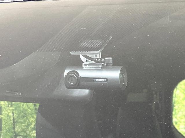 ヴォクシー Ｓ－Ｚ　４ＷＤ　両側電動ドア　バックカメラ　寒冷地仕様　トヨタセーフティセンス　レーダークルーズ　禁煙車　ハーフレザーシート　ドラレコ　コーナーセンサー　スマートキー　ＬＥＤヘッド　ビルトインＥＴＣ（39枚目）