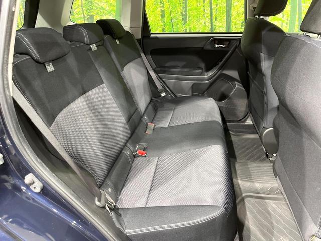 フォレスター 2.0i-L 4WD バックカメラ アイサイトVer2 レーダークルーズ 禁煙車 ドラレコ スマートキー HIDヘッド ETC 純正17インチアルミ オートライト デュアルエアコン CD DVD再生 フルセグ(9枚目)
