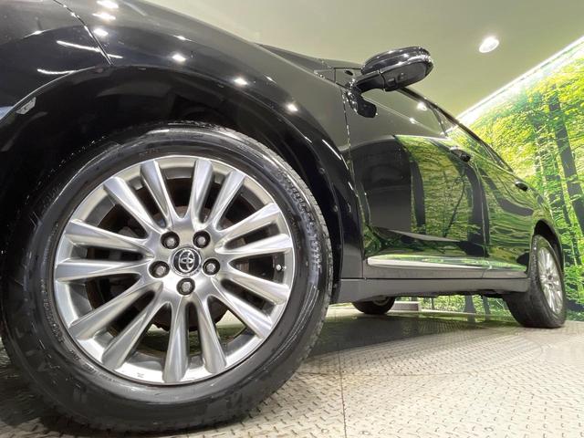 ハリアー プレミアム　アドバンスドパッケージ　４ＷＤ　全周囲カメラ　ＪＢＬサウンド　寒冷地仕様　プリクラッシュセーフティ　レーダークルーズ　禁煙車　電動リアゲート　ハーフレザーシート　パワーシート　コーナーセンサー　スマートキー　ＬＥＤヘッド（13枚目）