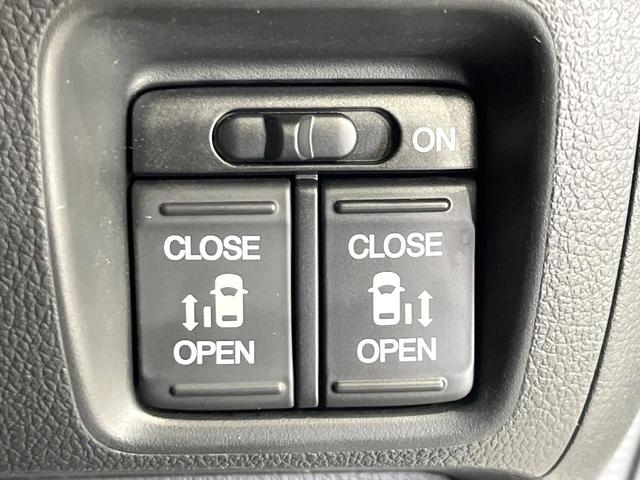 N-BOX G SSパッケージ 4WD 両側電動ドア シティブレーキアクティブシステム バックカメラ スマートキー ETC 純正14インチアルミ オートエアコン Bluetooth CD DVD再生 地デジ(6枚目)