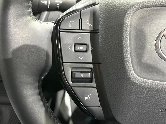 プリウス Ｚ　４ＷＤ　禁煙車　１２。３インチディスプレイオーディオ　全周囲カメラ　寒冷地仕様　プリクラッシュセーフティ　レーダークルーズ　半革シート　前席シートエアコン　パワーシート　コーナーセンサー　スマートキー（28枚目）