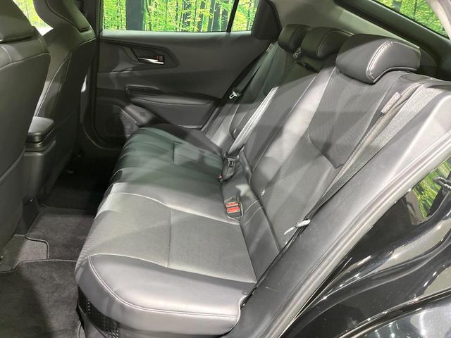 プリウス Ｚ　４ＷＤ　禁煙車　１２。３インチディスプレイオーディオ　全周囲カメラ　寒冷地仕様　プリクラッシュセーフティ　レーダークルーズ　半革シート　前席シートエアコン　パワーシート　コーナーセンサー　スマートキー（38枚目）