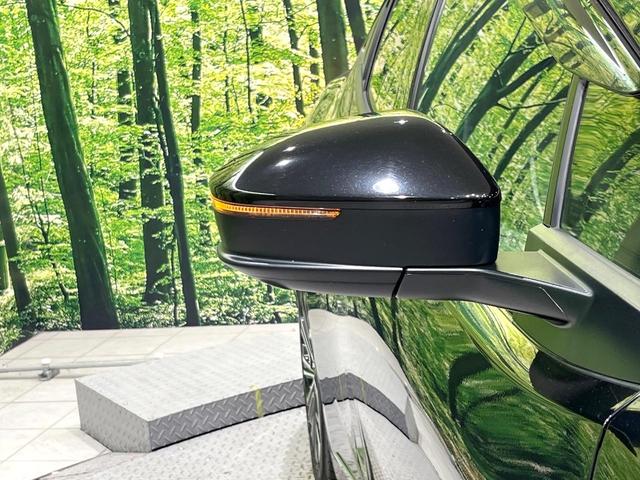 プリウス Ｚ　４ＷＤ　禁煙車　１２。３インチディスプレイオーディオ　全周囲カメラ　寒冷地仕様　プリクラッシュセーフティ　レーダークルーズ　半革シート　前席シートエアコン　パワーシート　コーナーセンサー　スマートキー（45枚目）