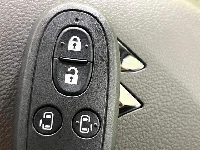 エブリイワゴン ＰＺターボスペシャル　４ＷＤ　届出済未使用車　デュアルカメラブレーキサポート　両側電動スライドドア　電動オートステップ　シートヒーター　コーナーセンサー　スマートキー　ＬＥＤヘッド　純正１４インチアルミ　オートライト（7枚目）