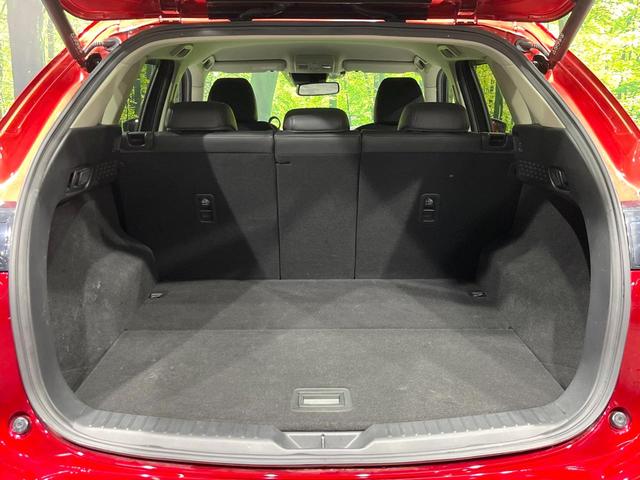 ＣＸ－５ ＸＤ　ブラックトーンエディション　４ＷＤ　禁煙車　ターボ　ディーゼル　１０型マツダコネクト　周囲カメラ　スマートシティブレーキサポート　レーダークルーズ　ハーフレザーシート　パワーシート　コーナーセンサー　スマートキー　ＬＥＤヘッド（44枚目）