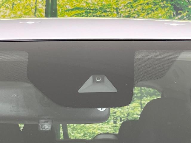 デイズ Ｂ　４ＷＤ　インテリジェントエマージェンシーブレーキ　禁煙車　コーナーセンサー　シートヒーター　オートライト　ＣＤ　オーディオ　キーレス　アイドリングストップ　ドアバイザー　トラクションコントロール（3枚目）