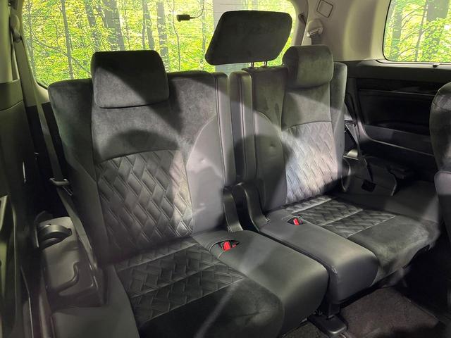 ヴェルファイアハイブリッド ＺＲ　４ＷＤ　禁煙車　サンルーフ　１０インチナビ　両側電動ドア　バックカメラ　寒冷地仕様　ハーフレザーシート　ドラレコ　コーナーセンサー　スマートキー　ＬＥＤヘッド　ＥＴＣ　クルコン　純正１７インチアルミ（10枚目）