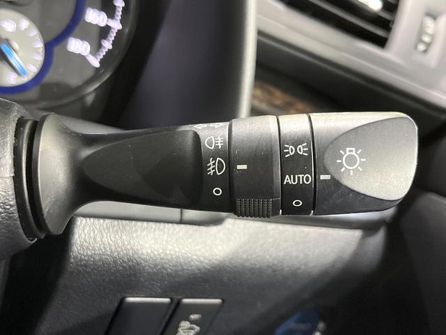 ヴェルファイアハイブリッド ＺＲ　４ＷＤ　禁煙車　サンルーフ　１０インチナビ　両側電動ドア　バックカメラ　寒冷地仕様　ハーフレザーシート　ドラレコ　コーナーセンサー　スマートキー　ＬＥＤヘッド　ＥＴＣ　クルコン　純正１７インチアルミ（26枚目）