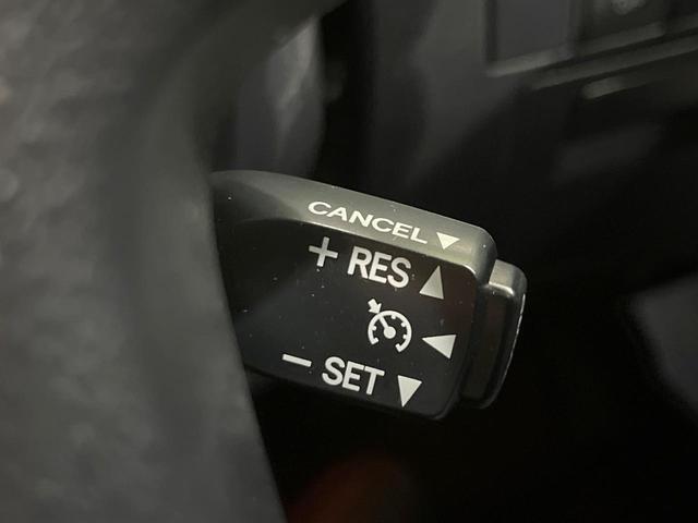 ヴェルファイアハイブリッド ＺＲ　４ＷＤ　禁煙車　サンルーフ　１０インチナビ　両側電動ドア　バックカメラ　寒冷地仕様　ハーフレザーシート　ドラレコ　コーナーセンサー　スマートキー　ＬＥＤヘッド　ＥＴＣ　クルコン　純正１７インチアルミ（30枚目）