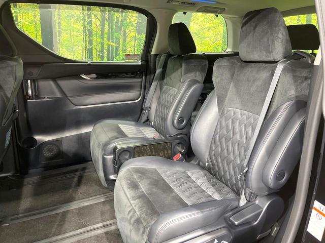 ヴェルファイアハイブリッド ＺＲ　４ＷＤ　禁煙車　サンルーフ　１０インチナビ　両側電動ドア　バックカメラ　寒冷地仕様　ハーフレザーシート　ドラレコ　コーナーセンサー　スマートキー　ＬＥＤヘッド　ＥＴＣ　クルコン　純正１７インチアルミ（40枚目）