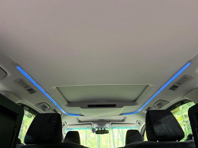 ヴェルファイアハイブリッド ＺＲ　４ＷＤ　禁煙車　サンルーフ　１０インチナビ　両側電動ドア　バックカメラ　寒冷地仕様　ハーフレザーシート　ドラレコ　コーナーセンサー　スマートキー　ＬＥＤヘッド　ＥＴＣ　クルコン　純正１７インチアルミ（44枚目）