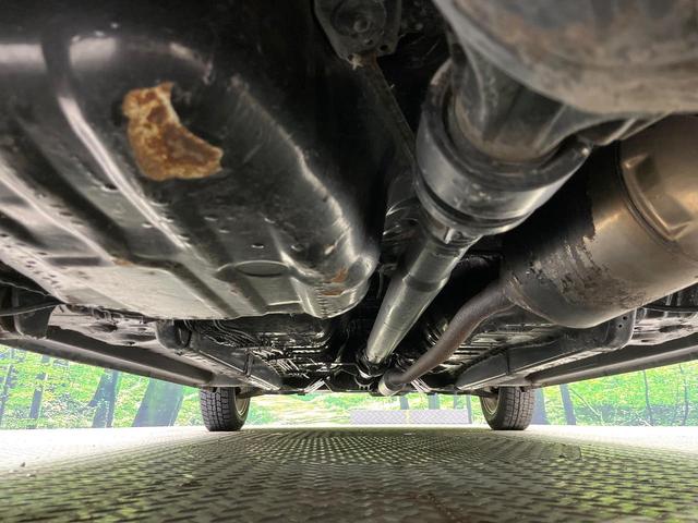 ムーヴ Ｘ　４ＷＤ　禁煙車　スマートキー　純正１４インチアルミ　オートライト　オートエアコン　ＣＤ　アイドリングストップ（19枚目）