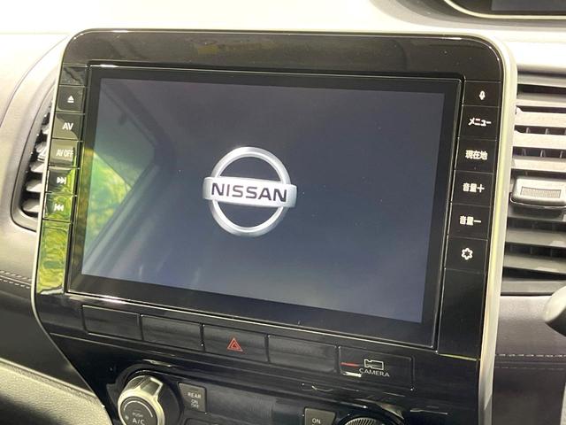 セレナ ハイウェイスターＶ　４ＷＤ　プロパイロット　両側電動ドア　純正９インチナビ　後席モニター　全周囲カメラ　インテリジェントエマージェンシーブレーキ　レーダークルーズ　禁煙車　ドラレコ　コーナーセンサー　スマートキー　ＬＥＤ（4枚目）