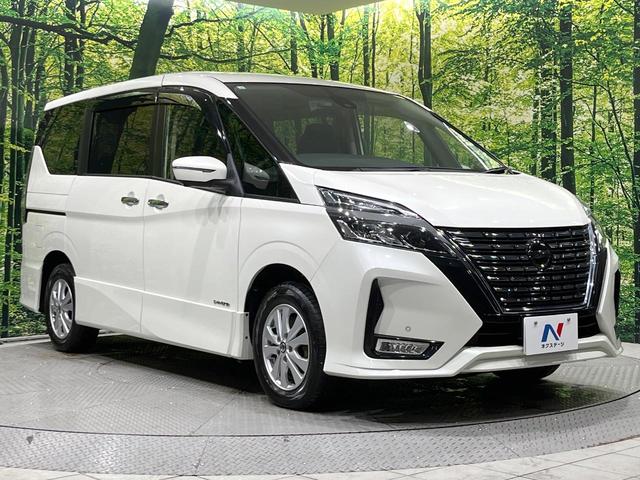 セレナ ハイウェイスターＶ　４ＷＤ　プロパイロット　両側電動ドア　純正９インチナビ　後席モニター　全周囲カメラ　インテリジェントエマージェンシーブレーキ　レーダークルーズ　禁煙車　ドラレコ　コーナーセンサー　スマートキー　ＬＥＤ（17枚目）
