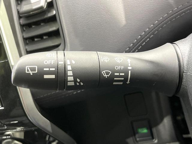 セレナ ハイウェイスターＶ　４ＷＤ　プロパイロット　両側電動ドア　純正９インチナビ　後席モニター　全周囲カメラ　インテリジェントエマージェンシーブレーキ　レーダークルーズ　禁煙車　ドラレコ　コーナーセンサー　スマートキー　ＬＥＤ（28枚目）