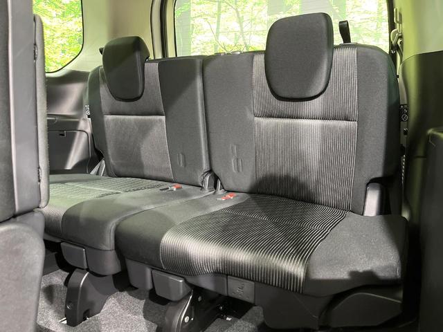 セレナ ハイウェイスターＶ　４ＷＤ　プロパイロット　両側電動ドア　純正９インチナビ　後席モニター　全周囲カメラ　インテリジェントエマージェンシーブレーキ　レーダークルーズ　禁煙車　ドラレコ　コーナーセンサー　スマートキー　ＬＥＤ（41枚目）