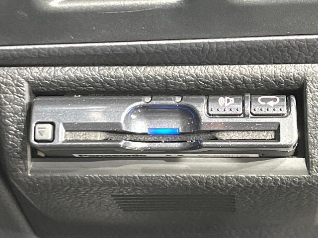 フォレスター ２．０ＸＴ　アイサイト　４ＷＤ　禁煙車　純正ＳＤナビ　バックカメラ　アイサイトｖｅｒ．２　レーダークルーズ　ハーフレザーシート　全席シートヒーター　スマートキー　ＬＥＤヘッド　ビルトインＥＴＣ　純正１８インチアルミ（38枚目）