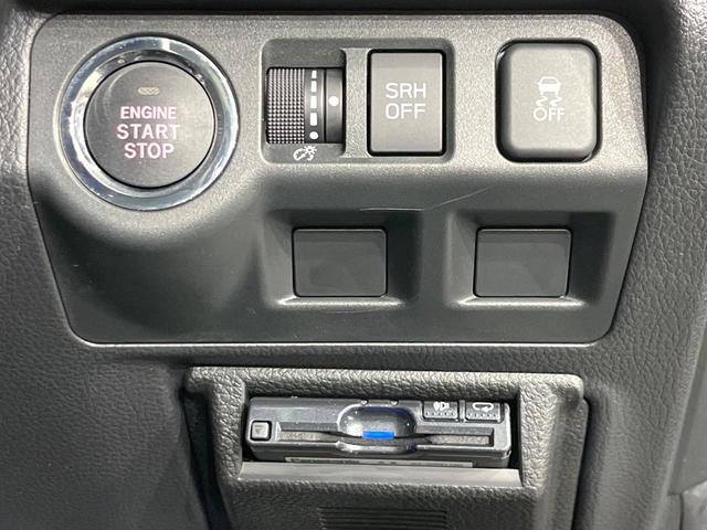 フォレスター ２．０ＸＴ　アイサイト　４ＷＤ　禁煙車　純正ＳＤナビ　バックカメラ　アイサイトｖｅｒ．２　レーダークルーズ　ハーフレザーシート　全席シートヒーター　スマートキー　ＬＥＤヘッド　ビルトインＥＴＣ　純正１８インチアルミ（57枚目）