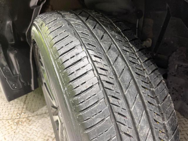 フォレスター ２．０ＸＴ　アイサイト　４ＷＤ　禁煙車　純正ＳＤナビ　バックカメラ　アイサイトｖｅｒ．２　レーダークルーズ　ハーフレザーシート　全席シートヒーター　スマートキー　ＬＥＤヘッド　ビルトインＥＴＣ　純正１８インチアルミ（70枚目）