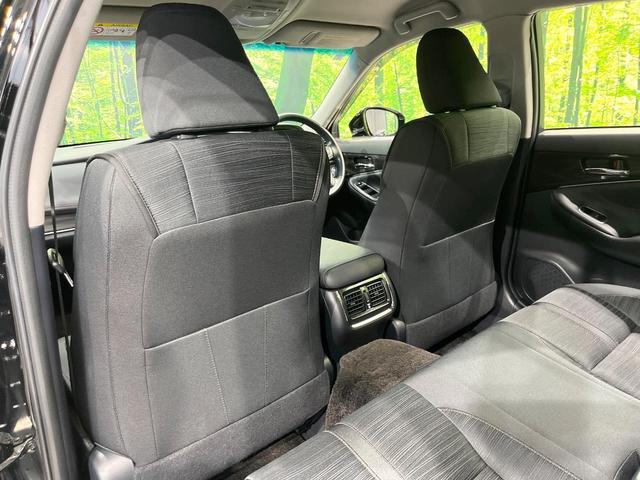 クラウンハイブリッド アスリートＳ　Ｆｏｕｒ　４ＷＤ　禁煙車　純正８インチナビ　バックカメラ　電動リアゲート　スマートキー　ＨＩＤヘッド　ビルトインＥＴＣ　クルコン　オートハイビーム　オートライト　デュアルエアコン　Ｂｌｕｅｔｏｏｔｈ　ＣＤ（43枚目）