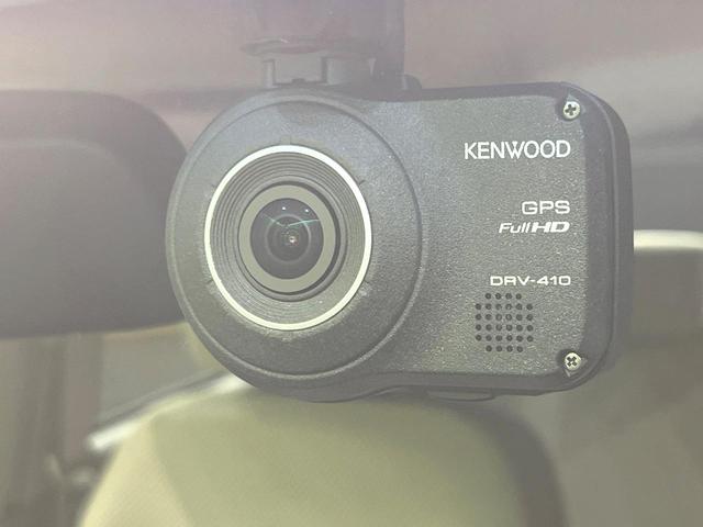 Ｎ－ＯＮＥ Ｇ・Ｌパッケージ　４ＷＤ　純正ＳＤナビ　バックカメラ　禁煙車　ドラレコ　スマートキー　ＨＩＤヘッド　純正１５インチアルミ　オートライト　オートエアコン　ＣＤ　ＤＶＤ再生　地デジ　パワーステアリング　パワーウィンドウ（5枚目）