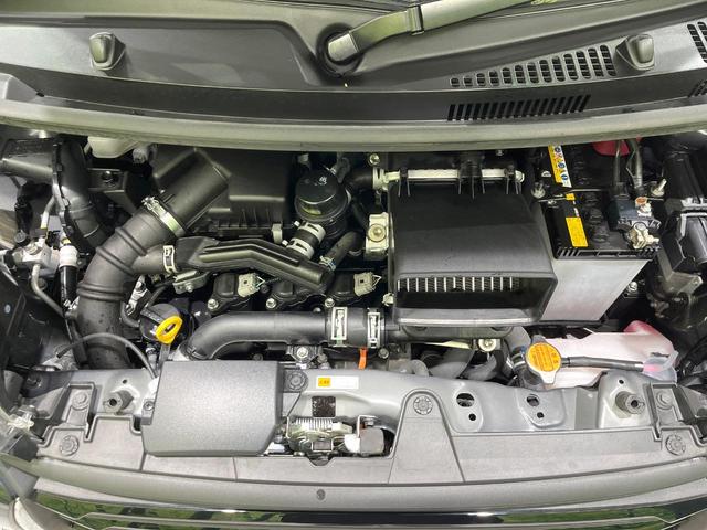 タント カスタムＲＳ　４ＷＤ　ターボ　両側電動ドア　純正１０インチナビ　全周囲カメラ　スマートアシスト　レーダークルーズ　禁煙車　ハーフレザーシート　ドラレコ　コーナーセンサー　スマートキー　ＬＥＤヘッド　ビルトインＥＴＣ（17枚目）