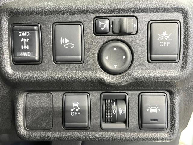 ノート e-パワー B FOUR 4WD 禁煙車 アラウンドビューモニター エマージェンシーブレーキ インテリジェントルームミラー コーナーセンサー インテリジェントキー オーディオ オートエアコン ETC ペダル踏み間違い防止(32枚目)