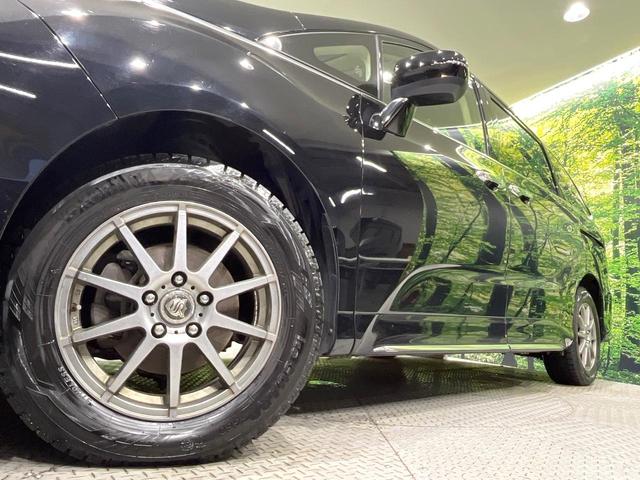 オデッセイ アブソルート・Ｘホンダセンシング　４ＷＤ　両側電動ドア　バックカメラ　ホンダセンシング　レーダークルーズ　禁煙車　ハーフレザーシート　パワーシート　スマートキー　ＬＥＤヘッド　ビルトインＥＴＣ　純正１７インチアルミ　車線逸脱警報（14枚目）