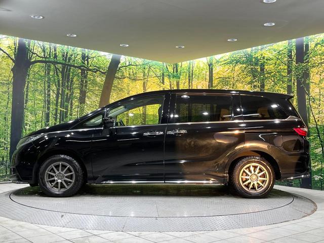 オデッセイ アブソルート・Ｘホンダセンシング　４ＷＤ　両側電動ドア　バックカメラ　ホンダセンシング　レーダークルーズ　禁煙車　ハーフレザーシート　パワーシート　スマートキー　ＬＥＤヘッド　ビルトインＥＴＣ　純正１７インチアルミ　車線逸脱警報（43枚目）