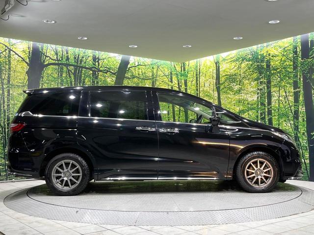 オデッセイ アブソルート・Ｘホンダセンシング　４ＷＤ　両側電動ドア　バックカメラ　ホンダセンシング　レーダークルーズ　禁煙車　ハーフレザーシート　パワーシート　スマートキー　ＬＥＤヘッド　ビルトインＥＴＣ　純正１７インチアルミ　車線逸脱警報（44枚目）