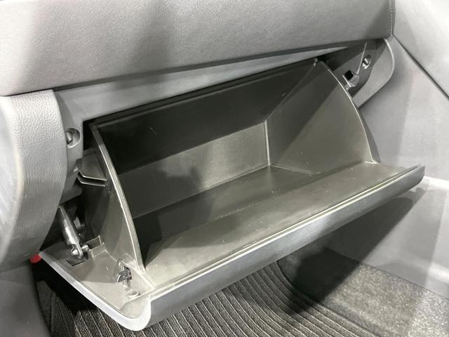 ハリアー G 4WD トヨタセーフティセンス 寒冷地仕様 レーダークルーズ 禁煙車 電動リアゲート ハーフレザーシート パワーシート バックカメラ デジタルインナーミラー コーナーセンサー スマートキー ETC(50枚目)