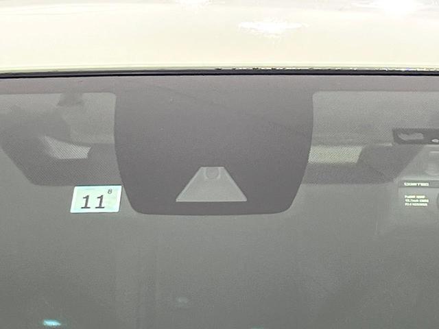 RAV4 G Zパッケージ 4WD 純正SDナビ バックカメラ 寒冷地仕様 トヨタセーフティセンス レーダークルーズ 電動リアゲート レザー調シート パワーシート ドラレコ コーナーセンサー スマートキー LEDヘッド(3枚目)