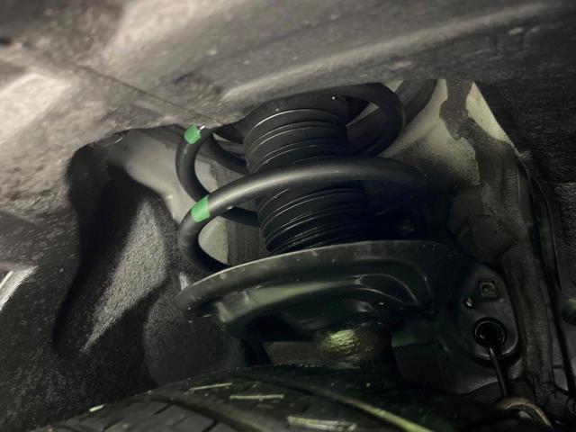 RAV4 G Zパッケージ 4WD 純正SDナビ バックカメラ 寒冷地仕様 トヨタセーフティセンス レーダークルーズ 電動リアゲート レザー調シート パワーシート ドラレコ コーナーセンサー スマートキー LEDヘッド(20枚目)