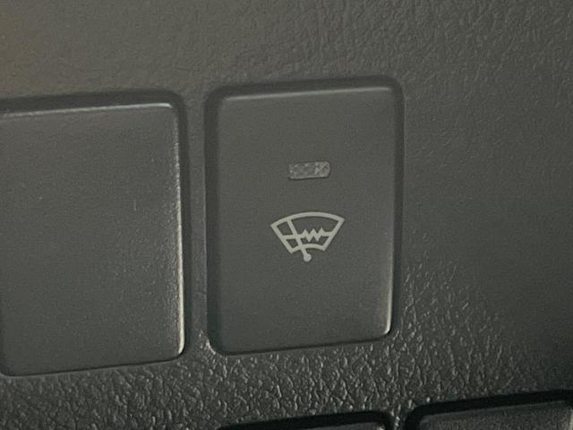 ヴェルファイア ２．５Ｚ　Ａエディション　ゴールデンアイズ　４ＷＤ　両側電動ドア　純正９インチＳＤナビ　後席モニター　バックカメラ　寒冷地仕様　禁煙車　電動リアゲート　ハーフレザーシート　ドラレコ　コーナーセンサー　スマートキー　ＬＥＤヘッド　ビルトインＥＴＣ（7枚目）