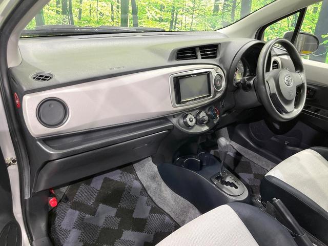 ヴィッツ Ｆ　４ＷＤ　寒冷地仕様　禁煙車　電動格納ミラー　１４インチアルミホイール　ＥＴＣ　Ｂｌｕｅｔｏｏｔｈ　ＣＤ　ＤＶＤ再生　フルセグ　キーレス　ヘッドライトイベライザー（38枚目）