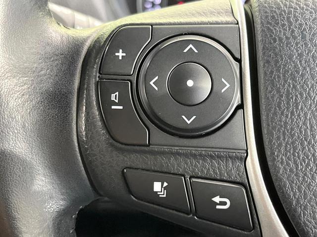 ヴォクシー ＺＳ　煌　４ＷＤ　両側電動ドア　純正ＳＤナビ　後席モニター　バックカメラ　寒冷地仕様　セーフティセンス　禁煙車　ドラレコ　コーナーセンサー　スマートキー　ＬＥＤヘッド　ビルトインＥＴＣ　クルコン　ダブルエアコン（26枚目）