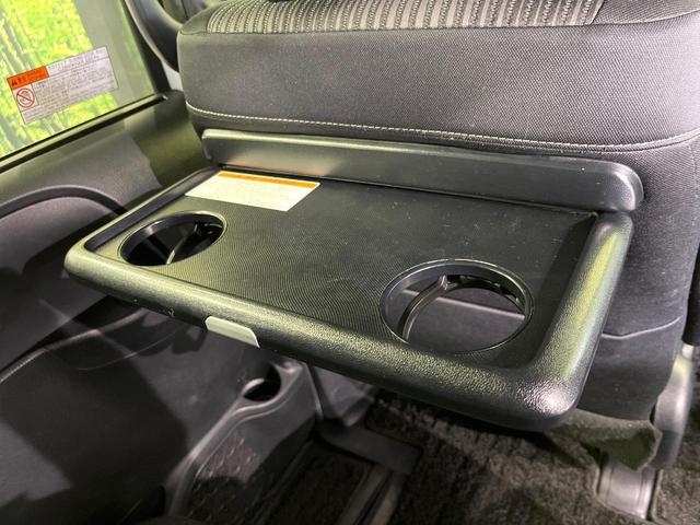 ヴォクシー ＺＳ　煌　４ＷＤ　両側電動ドア　純正ＳＤナビ　後席モニター　バックカメラ　寒冷地仕様　セーフティセンス　禁煙車　ドラレコ　コーナーセンサー　スマートキー　ＬＥＤヘッド　ビルトインＥＴＣ　クルコン　ダブルエアコン（58枚目）