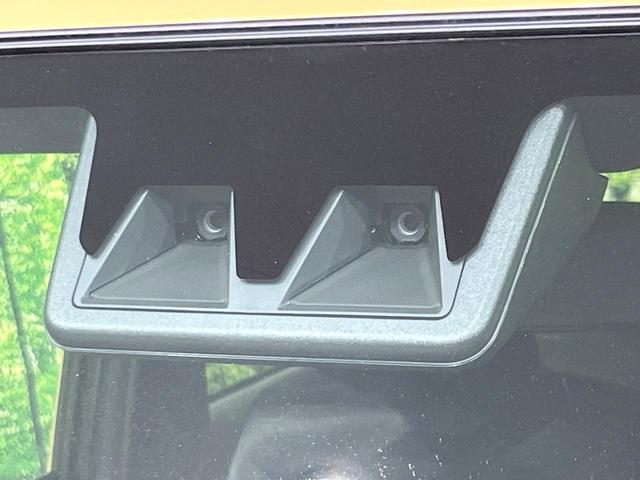 タフト Ｘ　４ＷＤ　ガラスルーフ　スマートアシスト　禁煙車　コーナーセンサー　スマートキー　ＬＥＤヘッド　オートハイビーム　車線逸脱警報　オートライト　オートエアコン　電動格納ドアミラー　パワーステアリング（4枚目）