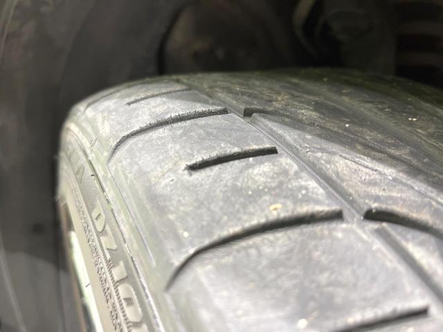 クラウンハイブリッド アスリートＳ　Ｆｏｕｒ　後期型　スパッタリング１８インチアルミ　メーカーナビ　バックカメラ　衝突被害軽減システム　レーダークルーズ　ドラレコ　コーナーセンサー　スマートキー　ＬＥＤヘッド　オートライト　デュアルエアコン（63枚目）