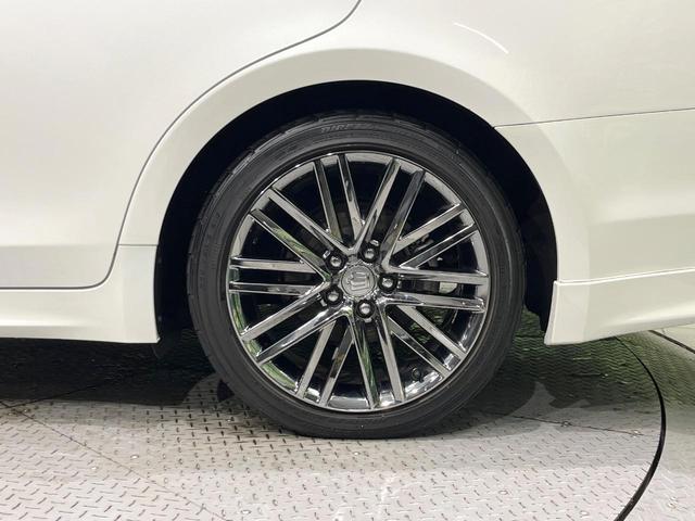 クラウンハイブリッド アスリートＳ　Ｆｏｕｒ　後期型　スパッタリング１８インチアルミ　メーカーナビ　バックカメラ　衝突被害軽減システム　レーダークルーズ　ドラレコ　コーナーセンサー　スマートキー　ＬＥＤヘッド　オートライト　デュアルエアコン（66枚目）