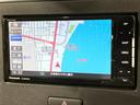 ＦＡ　４ＷＤ　バックカメラ　スズキセーフティサポート　シートヒーター　コーナーセンサー　車線逸脱警報　オートライト　Ｂｌｕｅｔｏｏｔｈ　ＣＤ　ＤＶＤ再生　フルセグ　ドアバイザー　プライバシーガラス（24枚目）