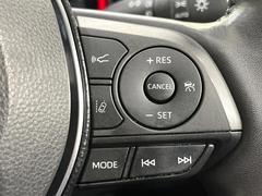 �ڥ졼�������롼������ȥ�����۹�®ƻϩ�Ǥ�Ĺ��Υ���Ԥ��ڤˡ�����ư��®�٤��ݤĥ��롼������ȥ����뤬�����ͷڸ������ƥ��Ϣ�Ȥ��������μ�ξ���Τ��Ƽִ֤��ݤĤ褦��®��Ĵ�ᤷ�Ƥ���ޤ����� 7