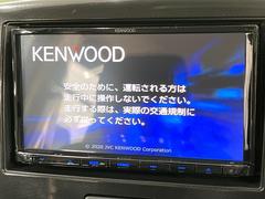 �ڥʥӥ�����������Ū�ϤޤǤ��ä�����⤷�Ƥ����Ȥ��䤹���ʥӡ��£�������������³����Ф������Υ��ޥۤ�ͣУ��ץ쥤�䡼�β��ڤ������ǽ�������α�ž������˳ڤ����ʤ�ޤ����� 4