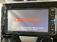 �ڽ����ʥӡۿ͵��ν����ʥӤ������������ǥ�����ǽ�⽼�¤��Ƥ��ꡢ�£�������������³����Ф������Υ��ޥۤ�ͣУ��ץ쥤�䡼�β��ڤ������ǽ�������α�ž������˳ڤ����ʤ�ޤ����� 4