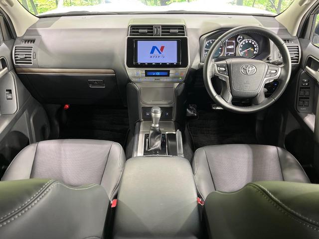ランドクルーザープラド ＴＸ　Ｌパッケージ　本州仕入れ　４ＷＤ　純正９型ナビ　バックカメラ　セーフティーセンス　レーダークルーズ　禁煙車　黒革シート　シートベンチレーション　パワーシート　ドラレコ　レーンキープ　スマートキー　ＬＥＤヘッド（2枚目）